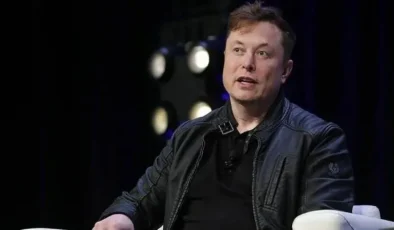 ELON MUSK TARİHE GEÇTİ: SERVETİ 400 MİLYAR DOLARI AŞAN İLK KİŞİ OLDU