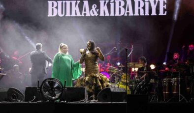 KİBARİYE VE BUIKA’DAN UNUTULMAZ KONSER