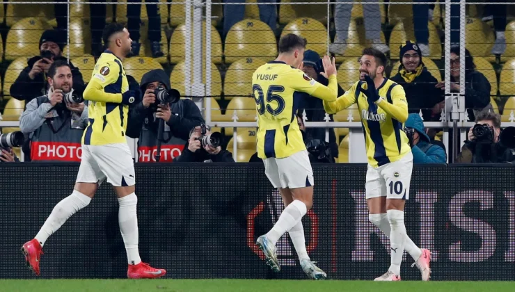 FENERBAHÇE, ANDERLECHT KARŞISINDA FARKLI GALİP