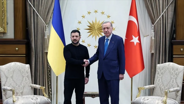 ZELENSKY: TÜRKİYE, KARADENİZ’DEKİ ATEŞKESTE GÖZLEMCİ OLABİLİR