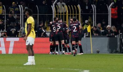 FENERBAHÇE, RANGERS’A YENİLDİ