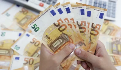 EURO TARİHİ ZİRVEYİ GÖRDÜ: 40 LİRAYI GEÇTİ