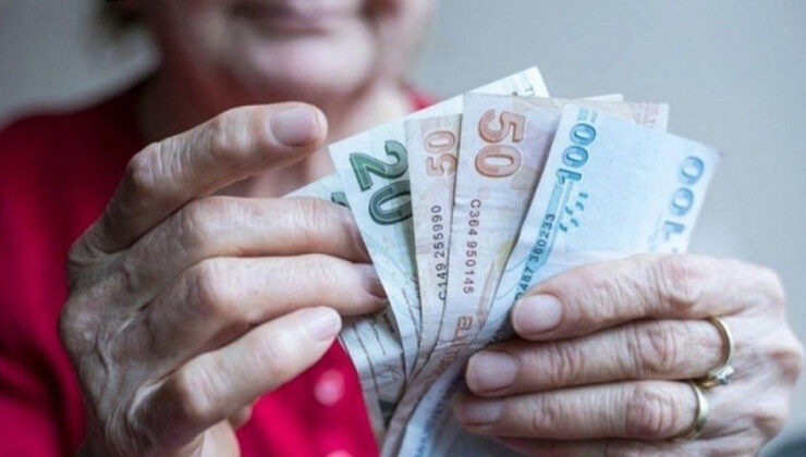 EMEKLİ VE MEMURLARA KÖTÜ HABER: YA TATİL YA PARA!