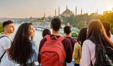TÜRKİYE’NİN GENÇ NÜFUSU AÇIKLANDI