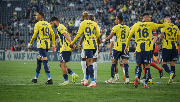 Fenerbahçe Şampiyonlar Ligi’nde Feyenoord İle Eşleşti