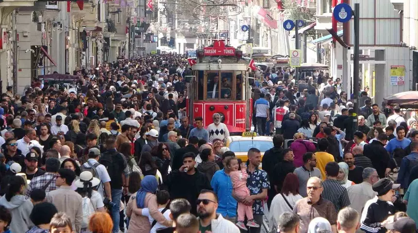 TÜİK Açıkladı: İşte 2025’in İlk Yarısında Türkiye’nin Nüfus Tablosu