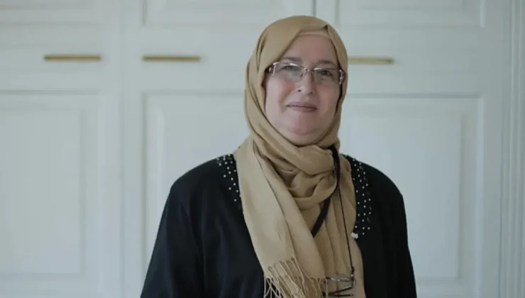berrin sönmez’den sembolik protesto: “başörtüsünü çıkarıyorum”