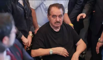 İbrahim Tatlıses’ten Etkinlikte Olay Yaratan Açıklama