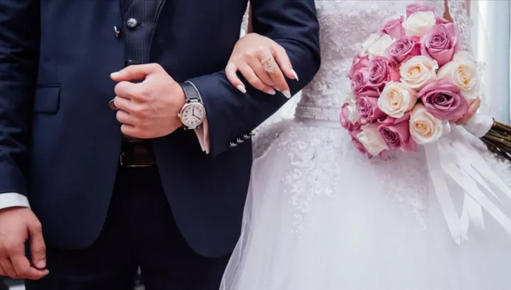 Evlenecek Çiftler İçin Ehliyet Şartı Geliyor