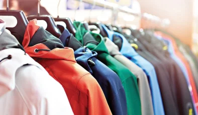 GİYİM VE AYAKKABI SEKTÖRÜNDE YÜZDE 30 ZAM DALGASI GELİYOR