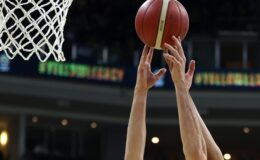 POTA DERBİSİNDE FENERBAHÇE GALATASARAY’I DEVİRDİ!