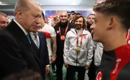 Cumhurbaşkanı Erdoğan Milli Takımı Kutladı!