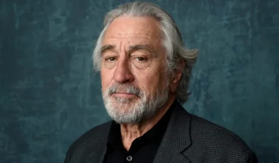 ROBERT DE NİRO’DAN SERT ÇIKIŞ: “TRUMP’A KARŞI SUSMAYIN! PROTESTOLAR DEVAM ETMELİ”
