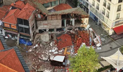 BALIKESİR’DE DEPREM FIRTINASI: GECE BOYU ONLARCA ARTÇI SARSINTI KORKUTTU