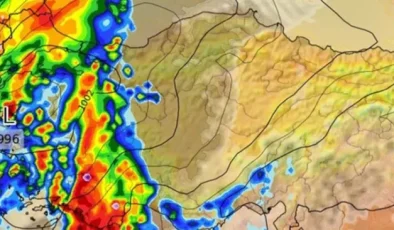 İSTANBUL’A KARAMBOL UYARISI: SEFERLER DURDU, KÖPRÜ VE YOLLAR TRAFİĞE KAPANDI