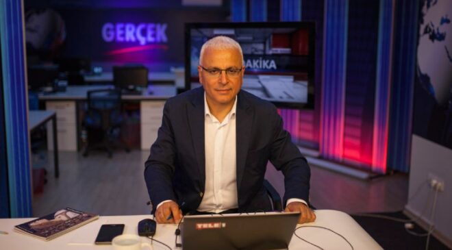 TELE1’e Polis Baskını! Merdan Yanardağ Gözaltına Alındı