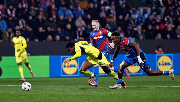 Fenerbahçe Galibiyet Şansını Kaçırdı