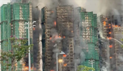 Hong Kong’da 2 Bin Daireli Dev Site Alevlere Teslim Oldu, Tai Po’daki Yangın Faciası Binlerce İnsan İçin Kabusa Döndü