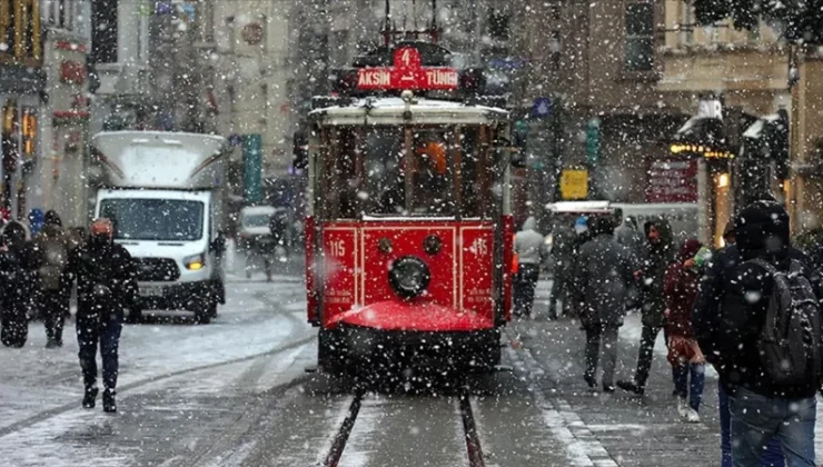 İSTANBUL’A KAR NE ZAMAN YAĞACAK? GÖZLER KIŞIN İLK SOĞUK HAVA DALGASINDA