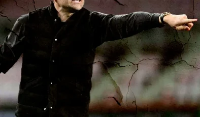 ÜNLÜ TEKNİK DİREKTÖRDEN ŞAŞIRTAN KARAR, MAÇ SONRASI İSTİFA GELİYOR İDDİASI