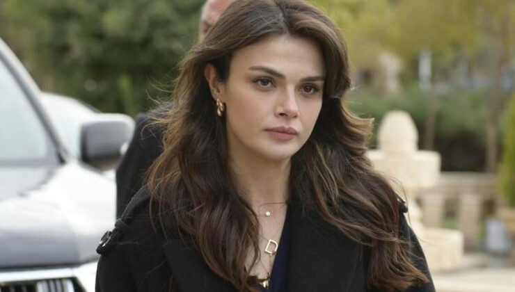 SİNEM ÜNSAL’IN ROMANTİK ANLARI GÜNDEME DAMGA VURDU: SEVGİLİSİNE DUYDUĞU AŞK GÖRÜNTÜLERE YANSIDI