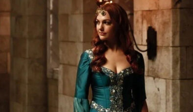 HÜRREM SULTAN’IN EKRAN YOLCULUĞUNUN PERDE ARKASI: MERYEM ÜZERLİ MUHTEŞEM YÜZYIL SÜRECİNİ TÜM SAMİMİYETİYLE ANLATTI