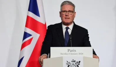 İNGİLTERE’DEN GRÖNLAND’A ASKERİ VARLIK HAMLESİ: MOSKOVA VE PEKİN’E KARŞI NİYET, ARKTİK GÜVENLİĞİ TARTIŞMA KONUSU YAPTI