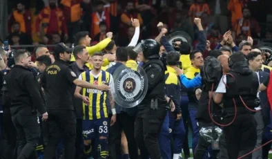 Olaylı derbi davasında karar çıktı: iki futbolcuya hapis cezası
