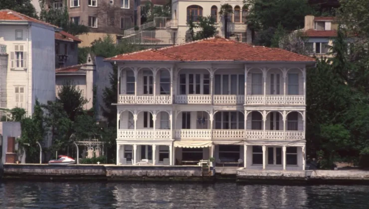 Tarihi Yalı Satışa Çıkarıldı